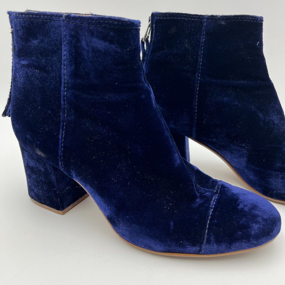 Madewell Jillian Boot In Blue Velvet Size 8.5